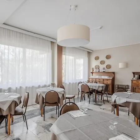 Hotel Hotiday Celle Ligure 3*