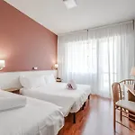 Hotel Hotiday 3*