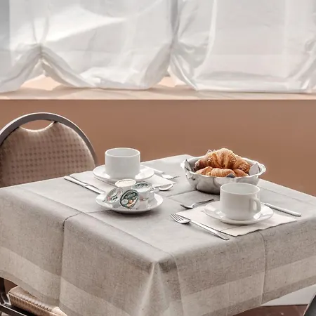 Szálloda Hotiday Celle Ligure