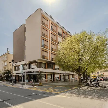 Hotiday Celle Ligure Szálloda