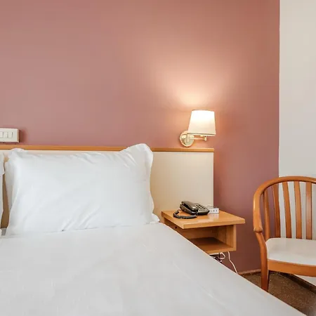 Hotiday Collection - Hotel